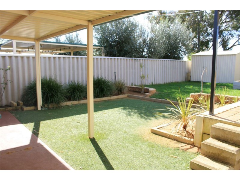 22E Erpingham Road, Hamilton Hill WA 6163