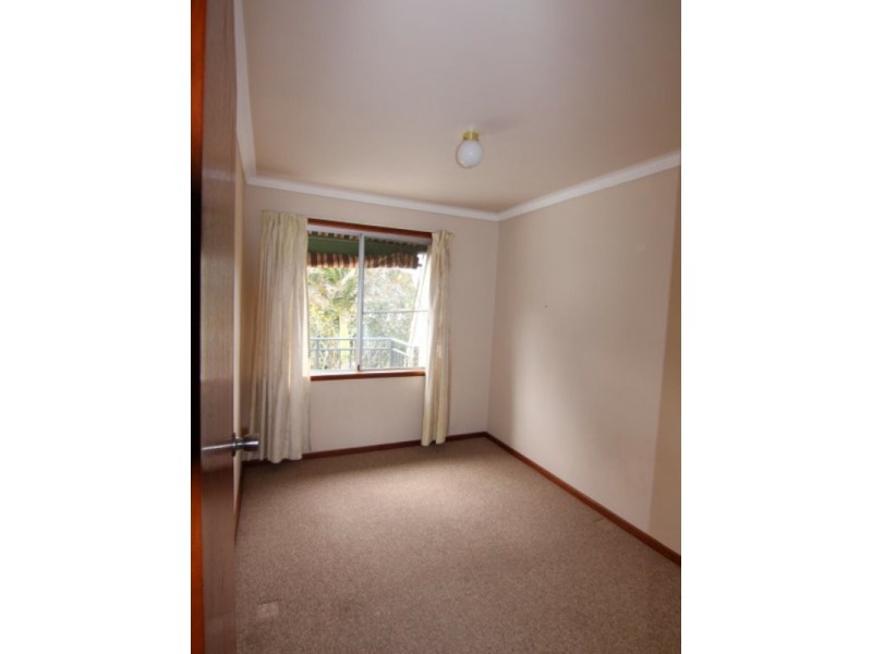 8/19 Freesia Way, Willetton WA 6155