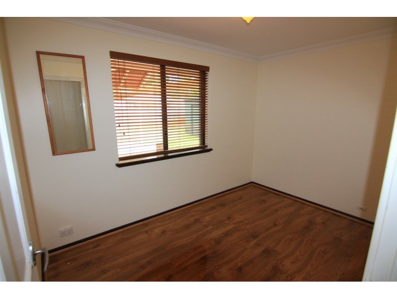 6 Robbins Place, Shelley WA 6148