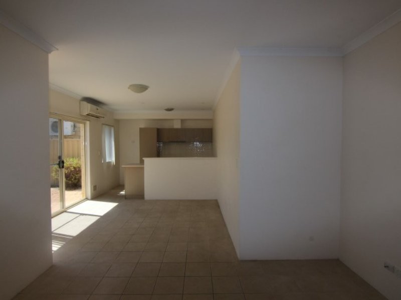 12/35 Hidden Valley Retreat, Clarkson WA 6030