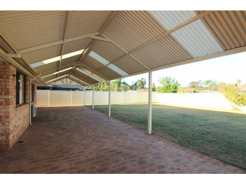 4 Woodbridge Mews, Beldon WA 6027