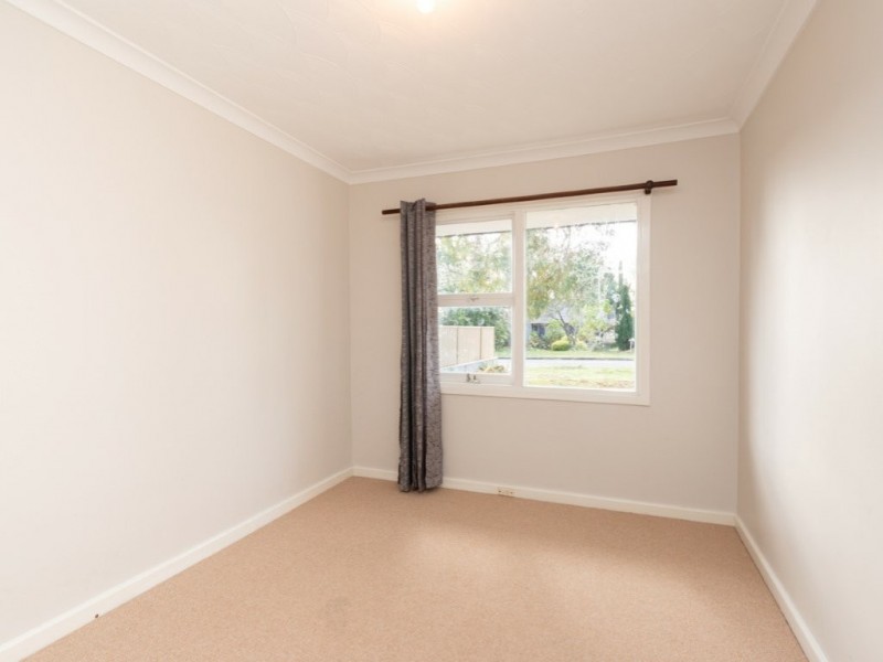 11 Simons Way, Langford WA 6147