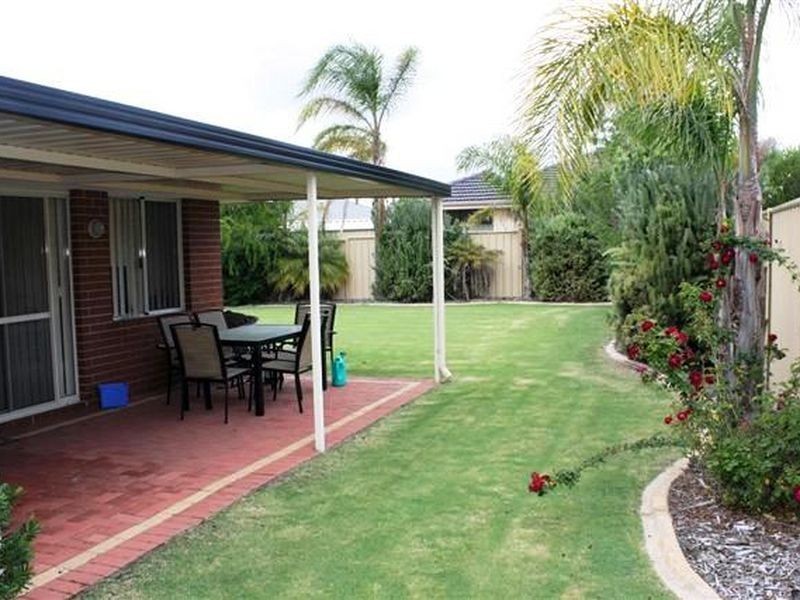 30 Excelsior Drive, Canning Vale WA 6155