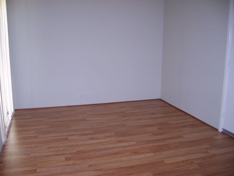 107 Centre Street, Queens Park WA 6107