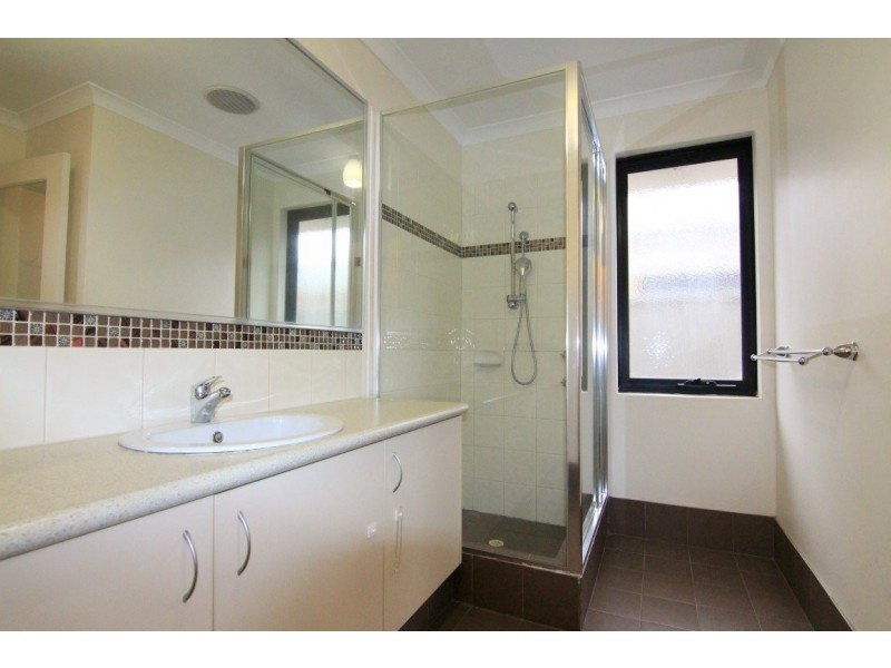 15 London Link, Aubin Grove WA 6164