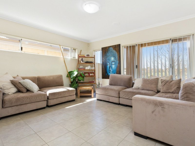 15 Shrike Lane, Beeliar WA 6164