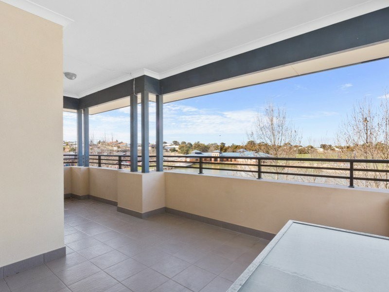 15 Shrike Lane, Beeliar WA 6164
