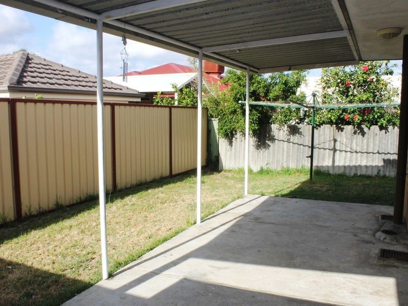 264b High Road, Riverton WA 6148