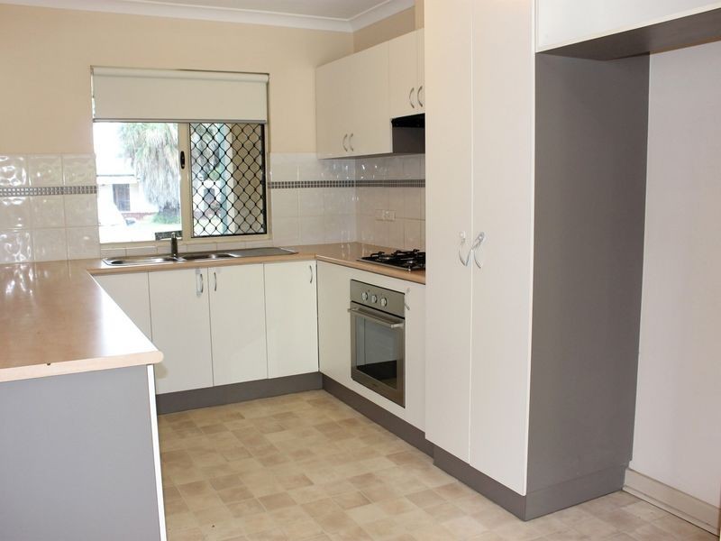 3b Oswald Street, Coolbellup WA 6163