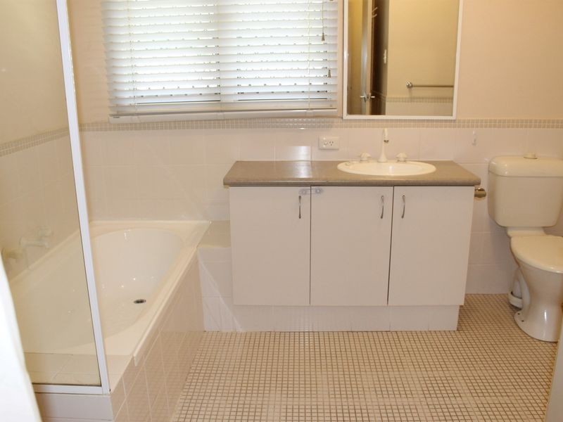 3b Oswald Street, Coolbellup WA 6163