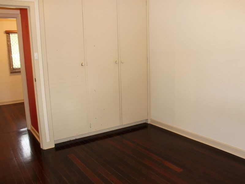 3b Oswald Street, Coolbellup WA 6163