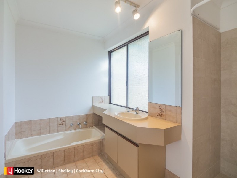 71 Lyndale Avenue, Parkwood WA 6147