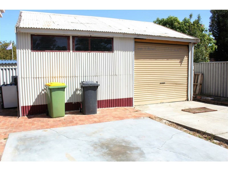 21 Brookman Avenue, Langford WA 6147