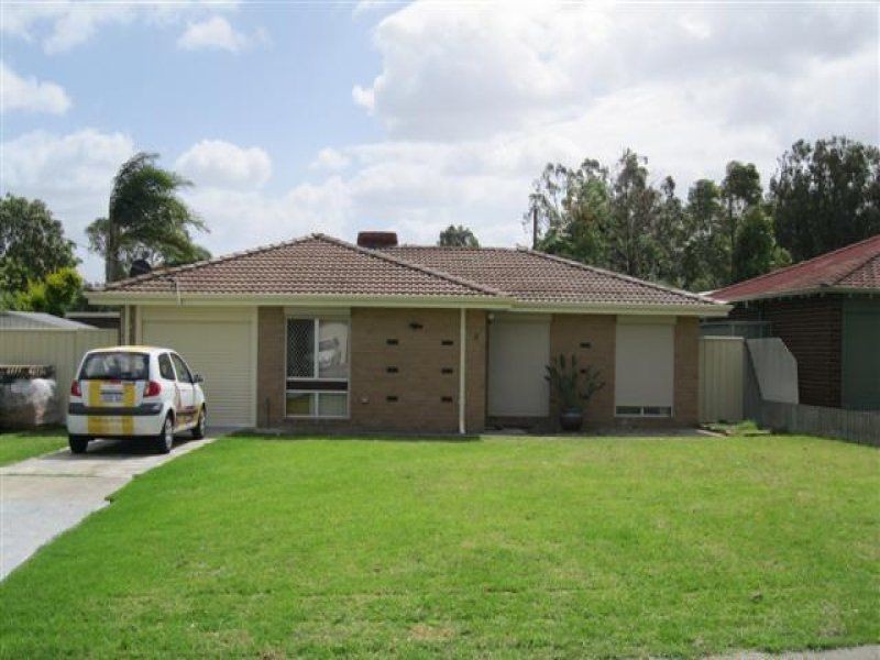 11 Matthew Way, Thornlie WA 6108