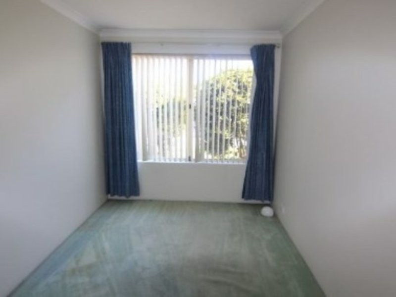 23 Sandover Crescent, Winthrop WA 6150