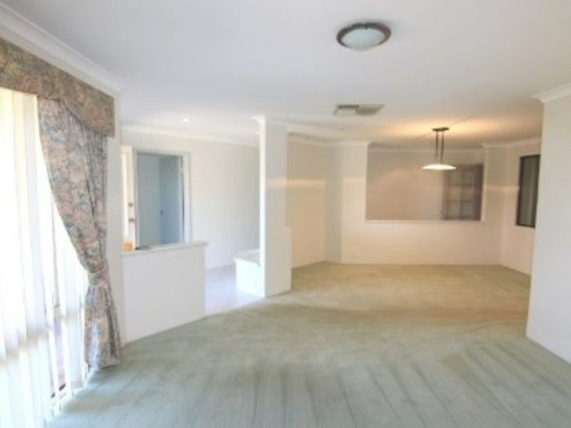 23 Sandover Crescent, Winthrop WA 6150