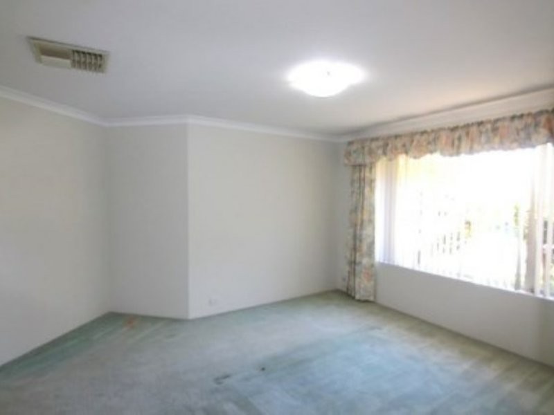 23 Sandover Crescent, Winthrop WA 6150