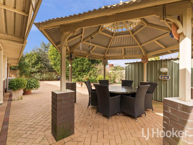 133 Burrendah Boulevard, Willetton WA 6155