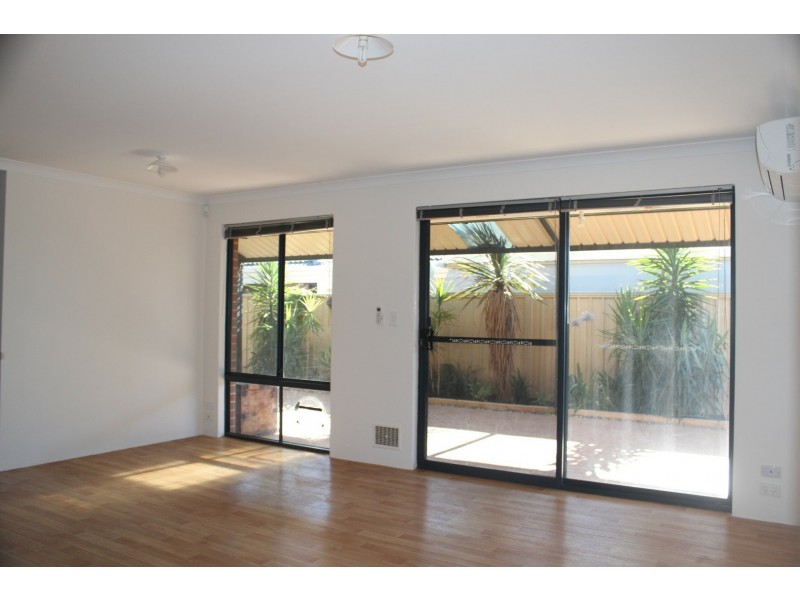 74 Cheltenham Loop, Bertram WA 6167