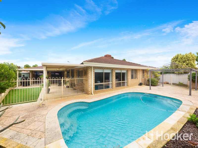 10 Bluebell Way, Bibra Lake WA 6163