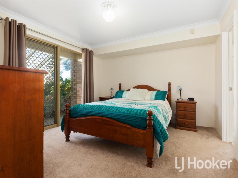 10 Bluebell Way, Bibra Lake WA 6163