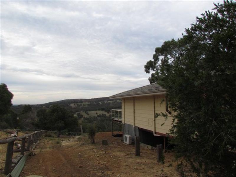 55 Marsh Court, Jarrahdale WA 6124