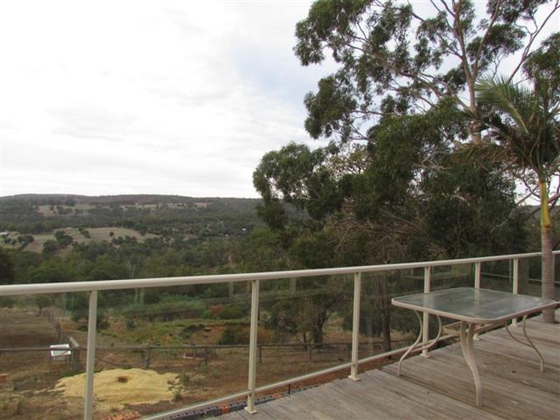 55 Marsh Court, Jarrahdale WA 6124