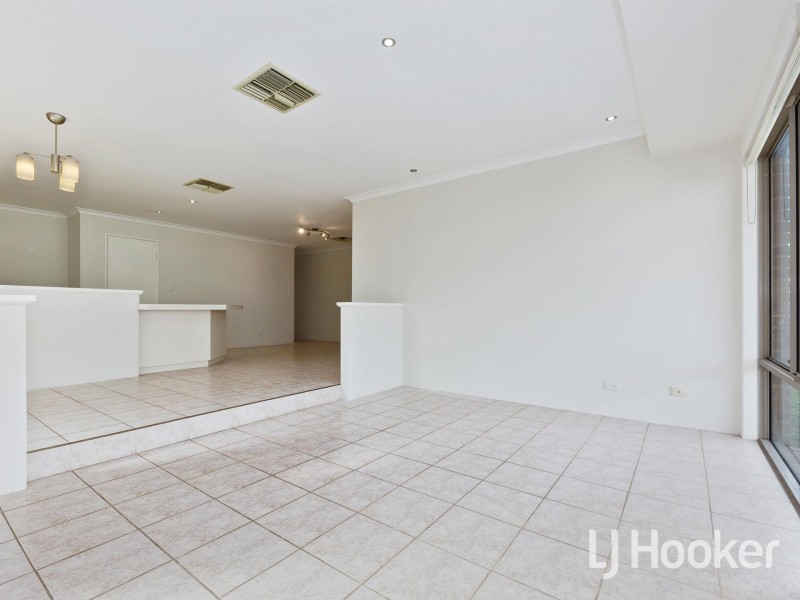 36 Hawkesbury Retreat, Atwell WA 6164