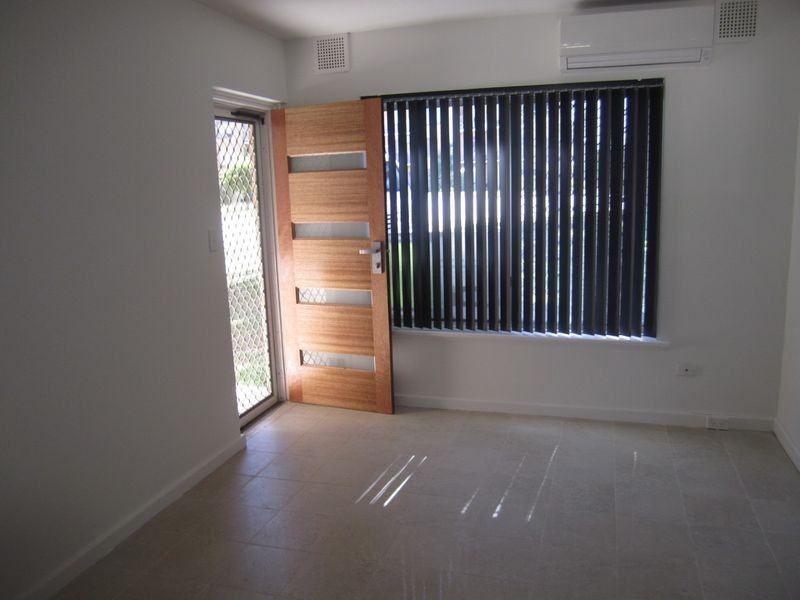 2/4 Minora Place, Rivervale WA 6103