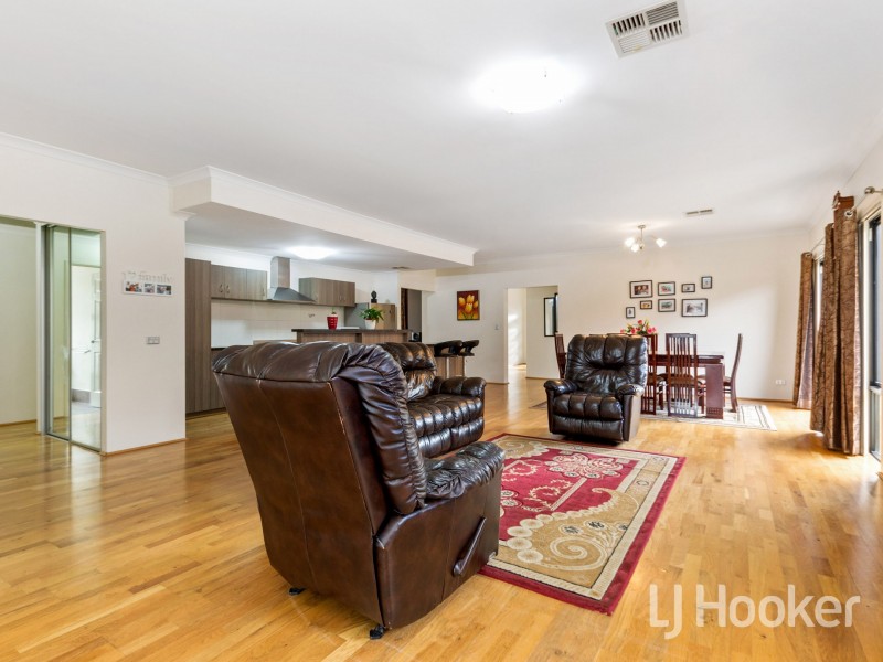 16 Global Avenue, Harrisdale WA 6112