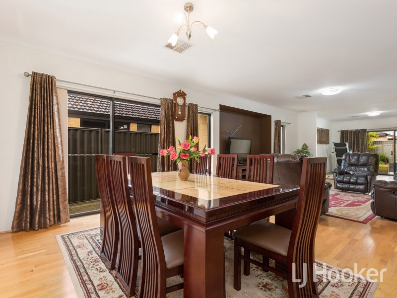 16 Global Avenue, Harrisdale WA 6112