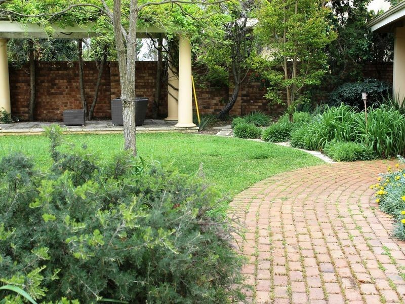 265 Riverton Drive, Shelley WA 6148