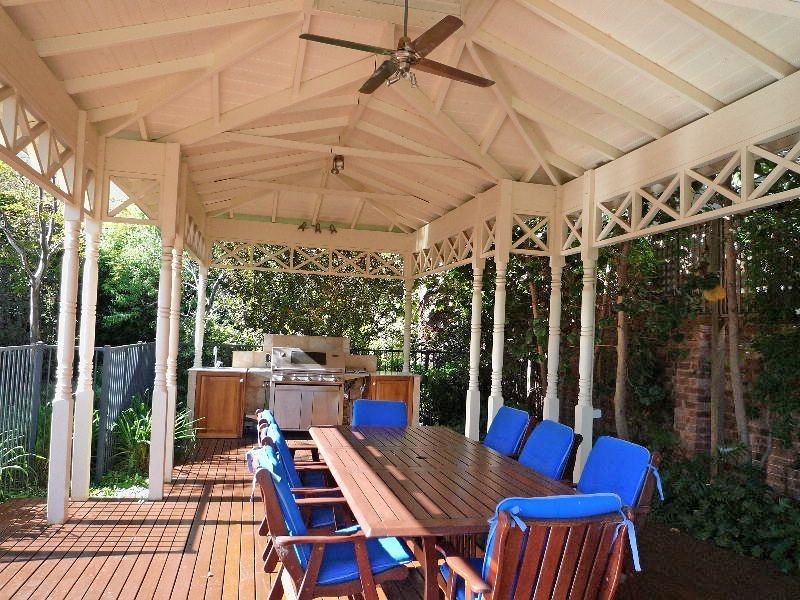 265 Riverton Drive, Shelley WA 6148