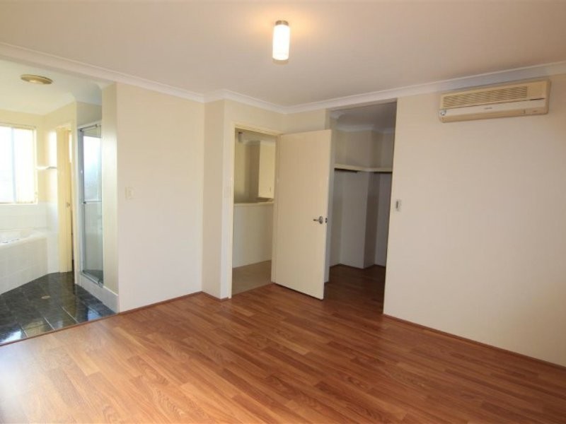 11 Japonica Way, Murdoch WA 6150