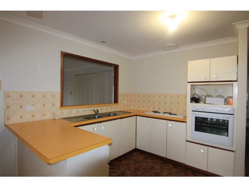 20 Warner Drive, Padbury WA 6025