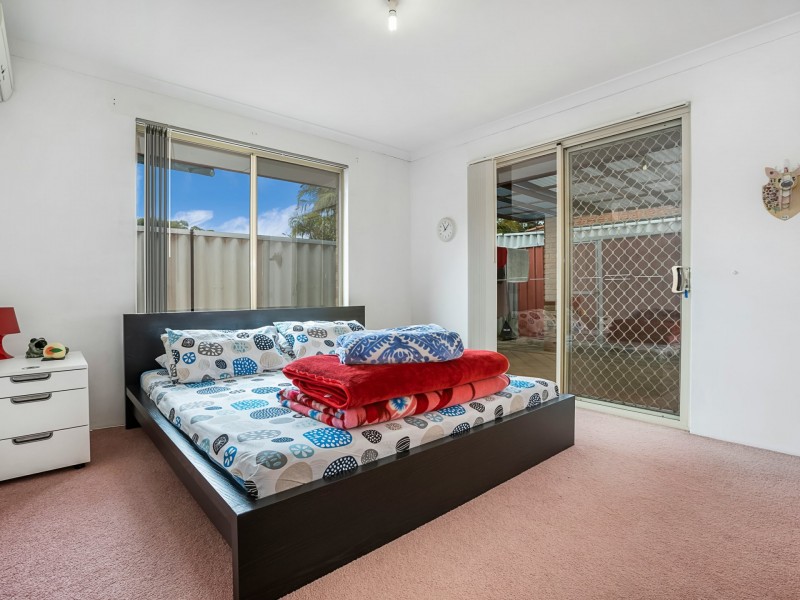 61 Central Avenue, Rossmoyne WA 6148