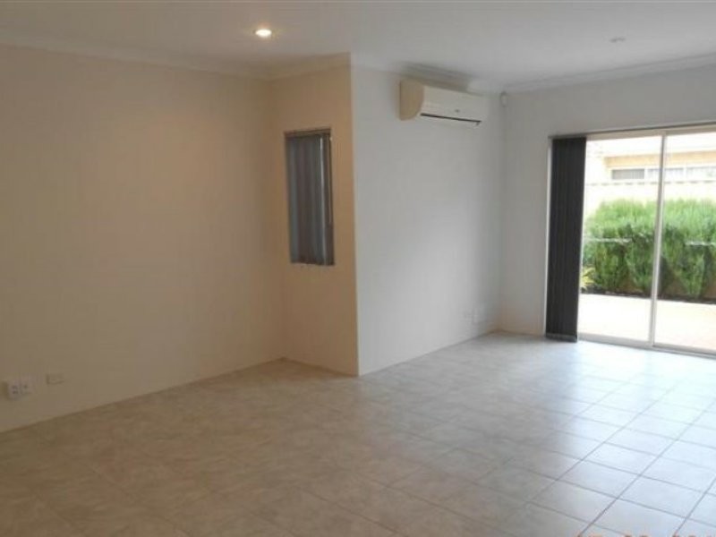 7/35 Hidden Valley Retreat, Clarkson WA 6030