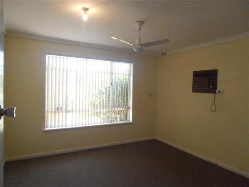 599 Metcalf Road, Lynwood WA 6147