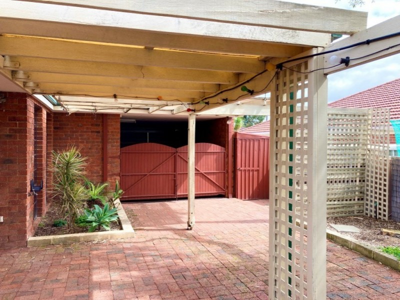 4 Magenta Place, Riverton WA 6148