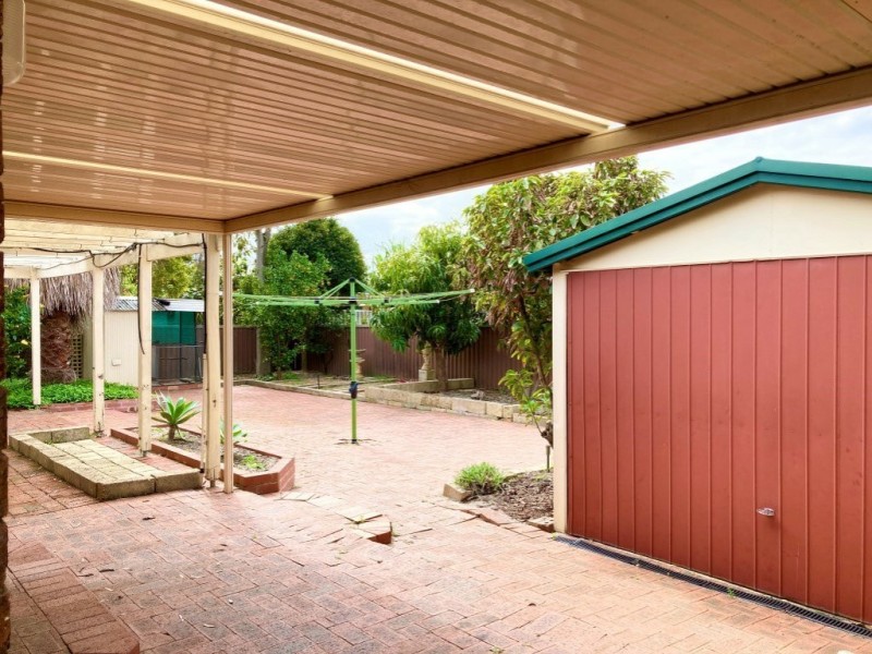 4 Magenta Place, Riverton WA 6148