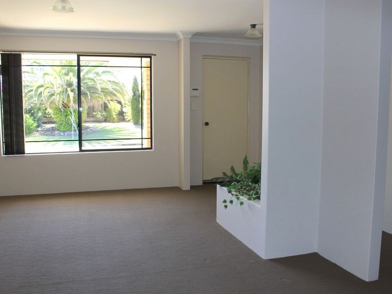 9 Bushlark Rise, Canning Vale WA 6155