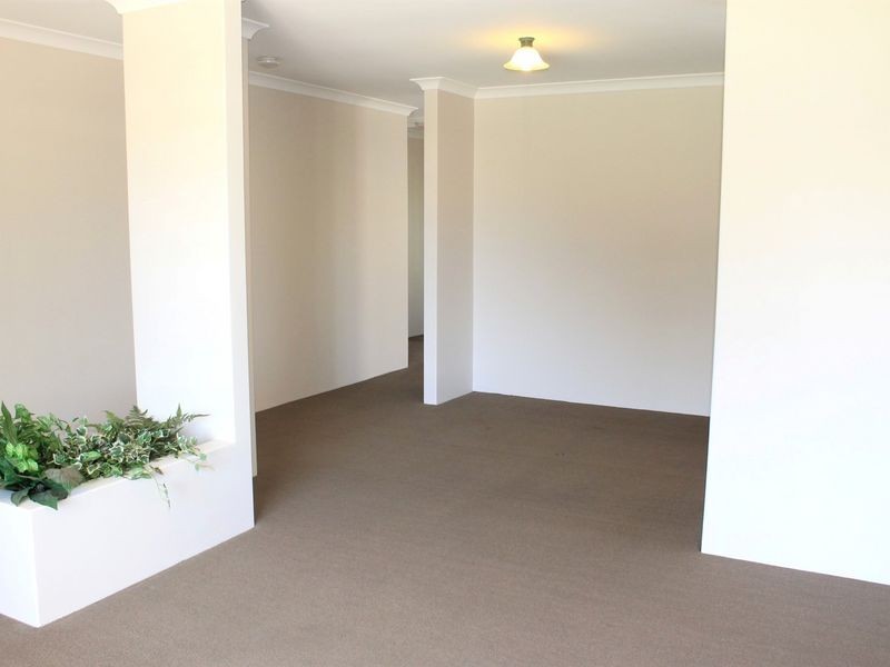 9 Bushlark Rise, Canning Vale WA 6155