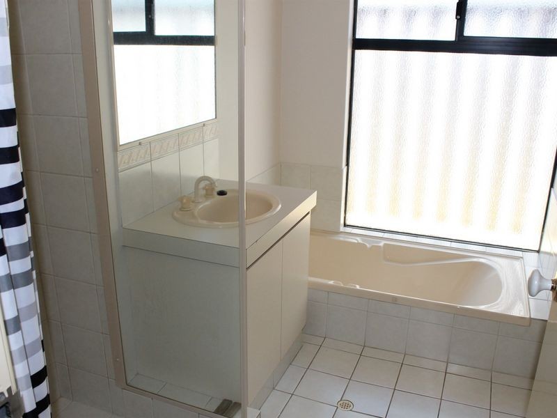 9 Bushlark Rise, Canning Vale WA 6155