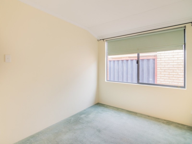 10 Driftwood Court, Thornlie WA 6108