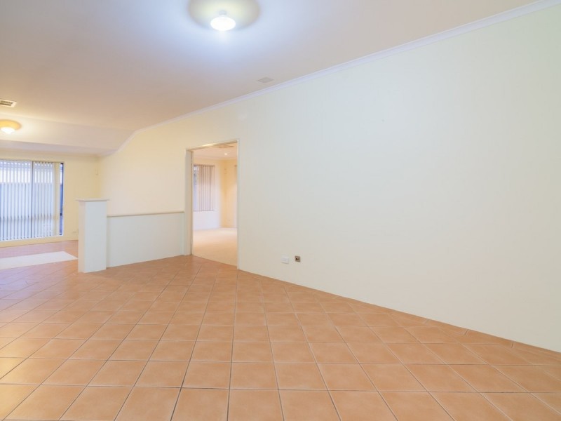 10 Driftwood Court, Thornlie WA 6108