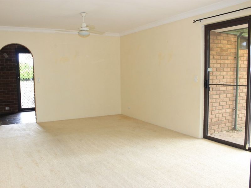 7 Cowan Place, Safety Bay WA 6169