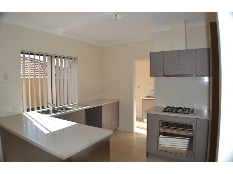 4 Penola Court, Clarkson WA 6030