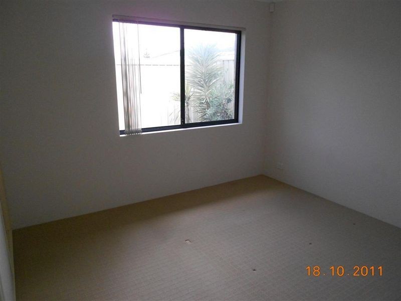 12 Almurta Way, Nollamara WA 6061