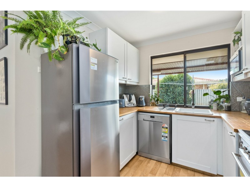 Unit 8/217 Ferndale Crescent, Ferndale WA 6148