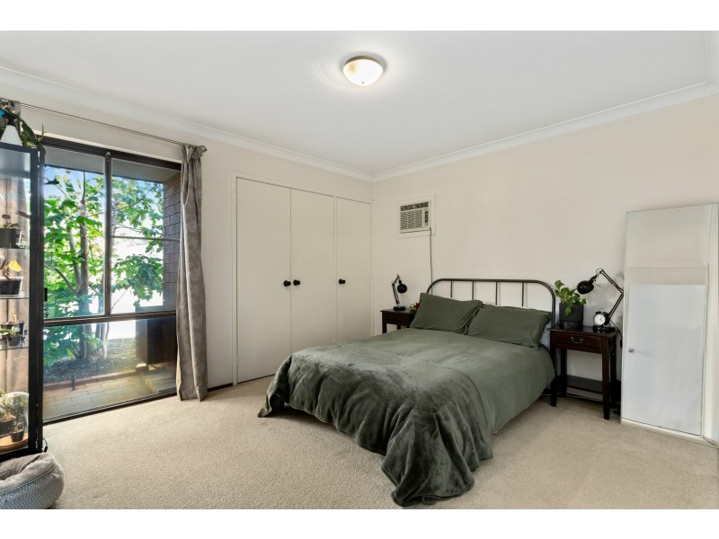 Unit 8/217 Ferndale Crescent, Ferndale WA 6148